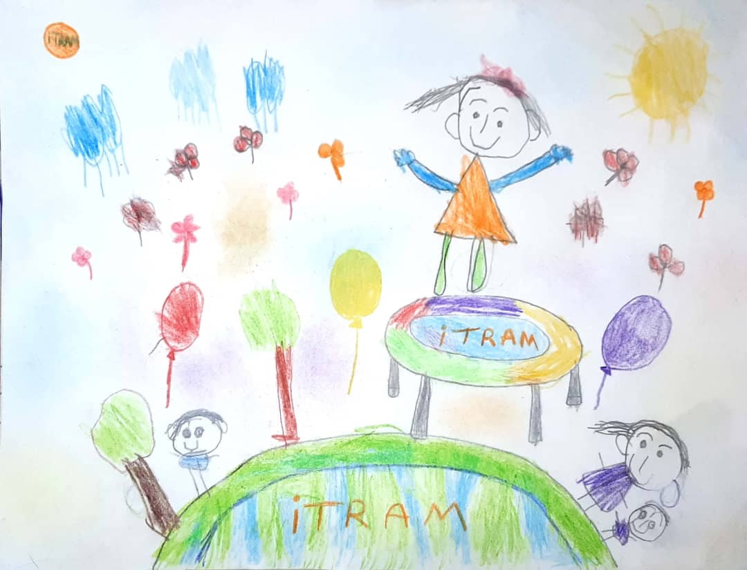 تصویر کشیده شده توسط کودک 4 ساله از مشتریان ترامپولین های ایترام 